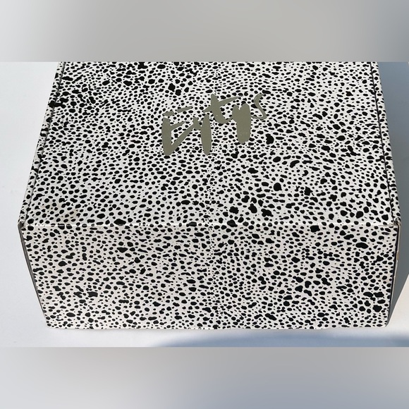 EYTYS Capri Sandals - Picture 9 of 10